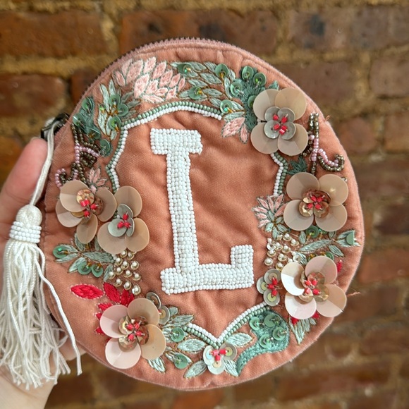 Anthropologie beaded pouch - Picture 2 of 4